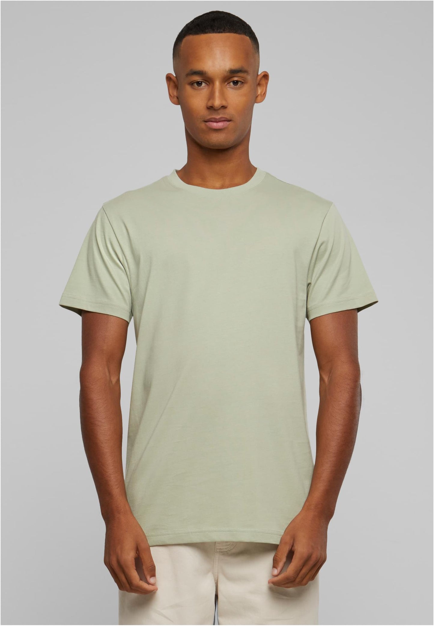 T-Shirt Round Neck (Farbe 18-25)