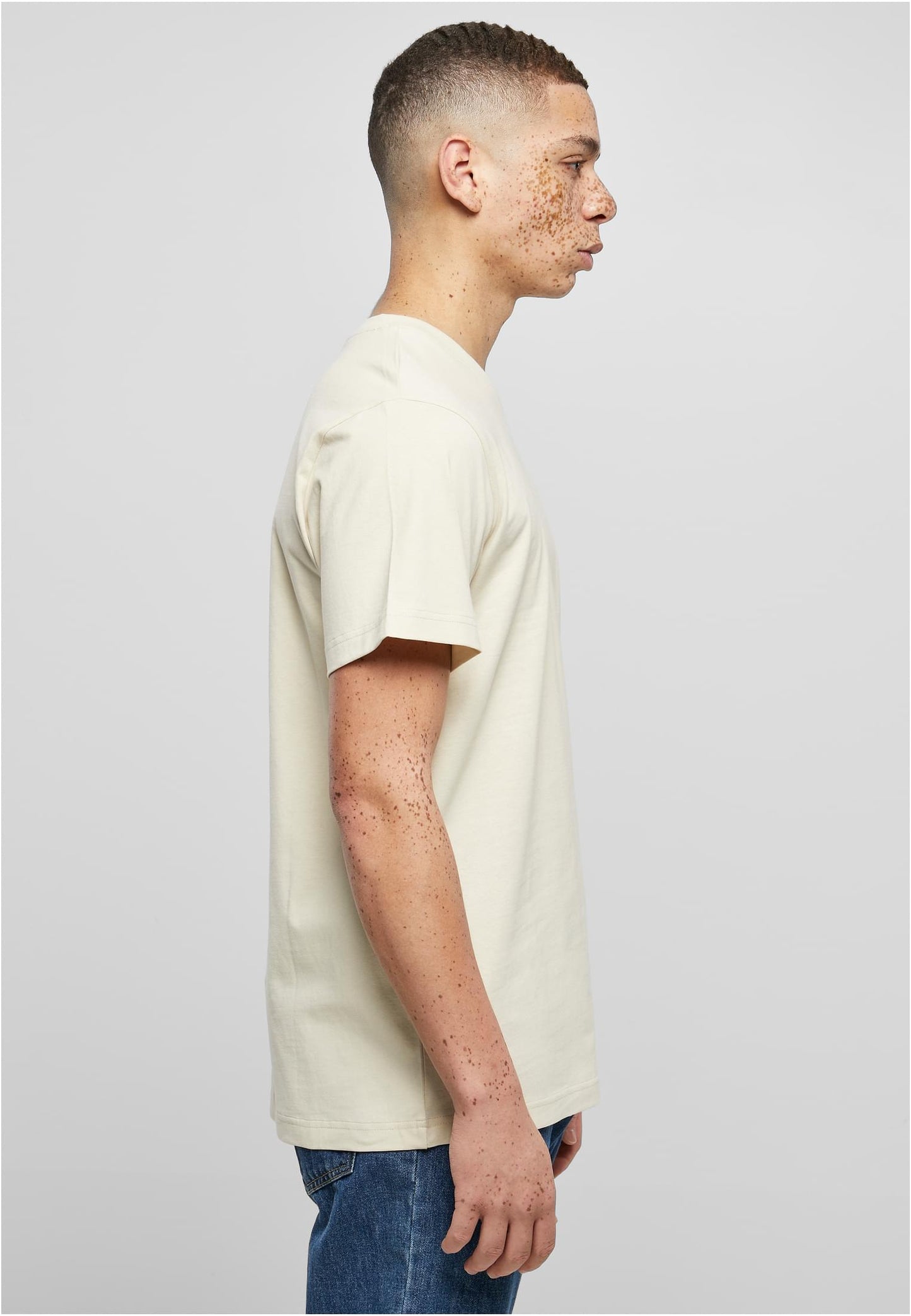 T-Shirt Round Neck (Farbe 18-25)
