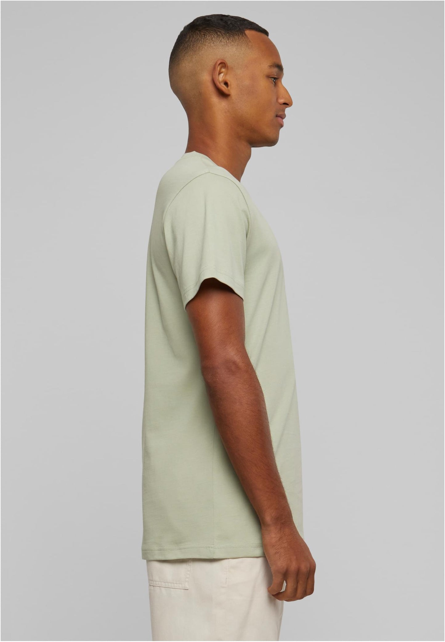 T-Shirt Round Neck (Farbe 18-25)
