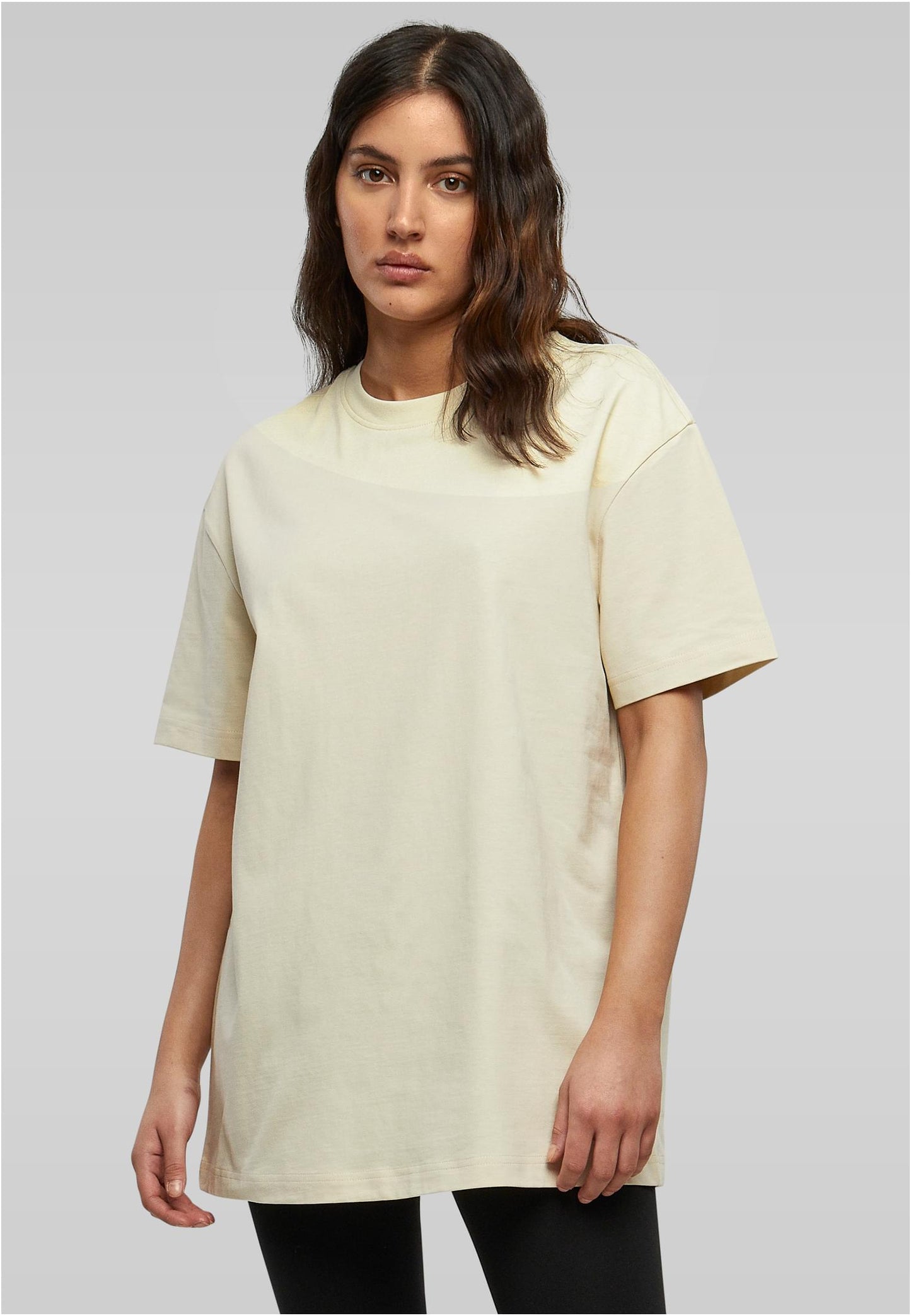 Ladies Oversized Boyfriend Tee (6 Farben)