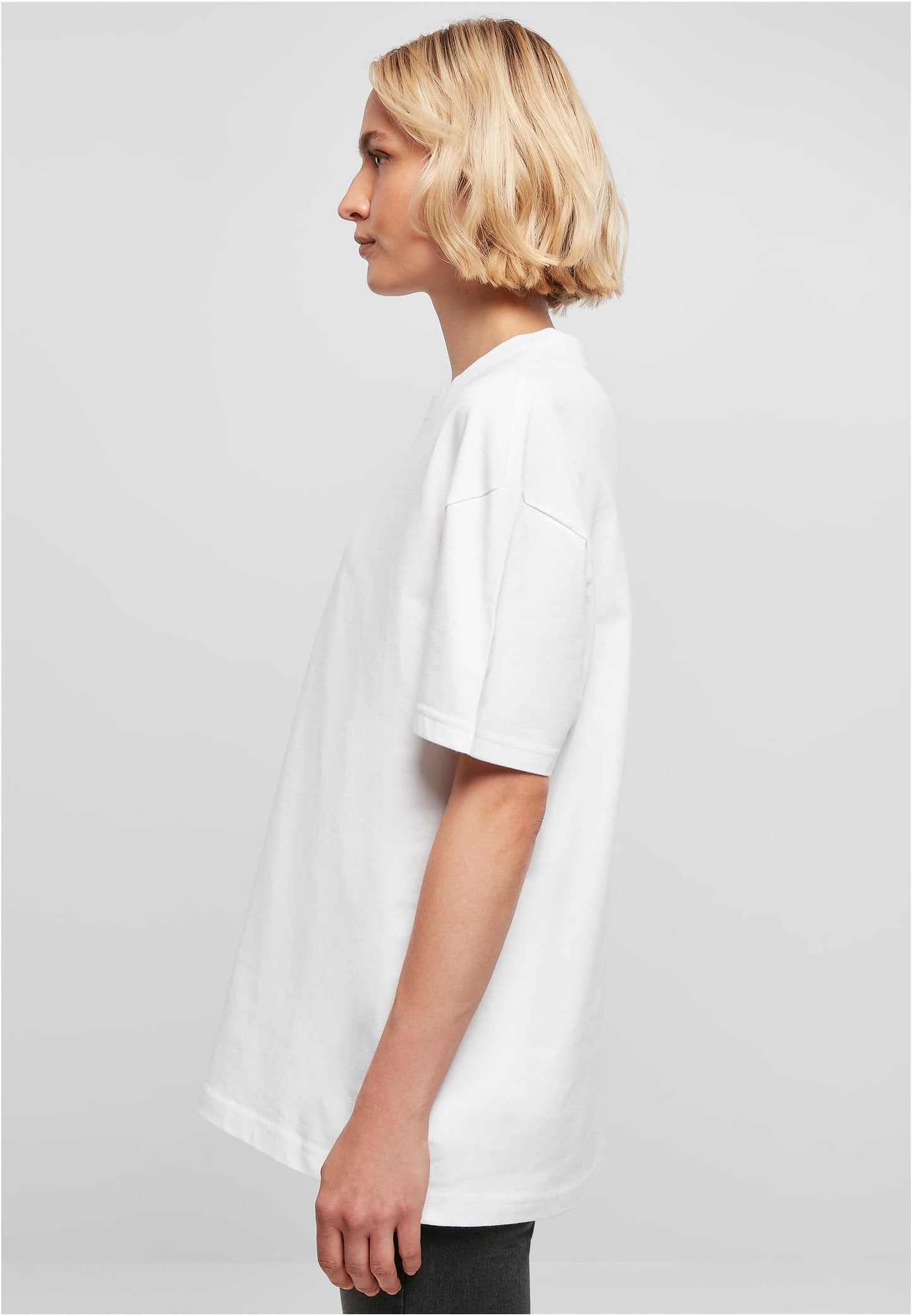 Ladies Oversized Boyfriend Tee (6 Farben)